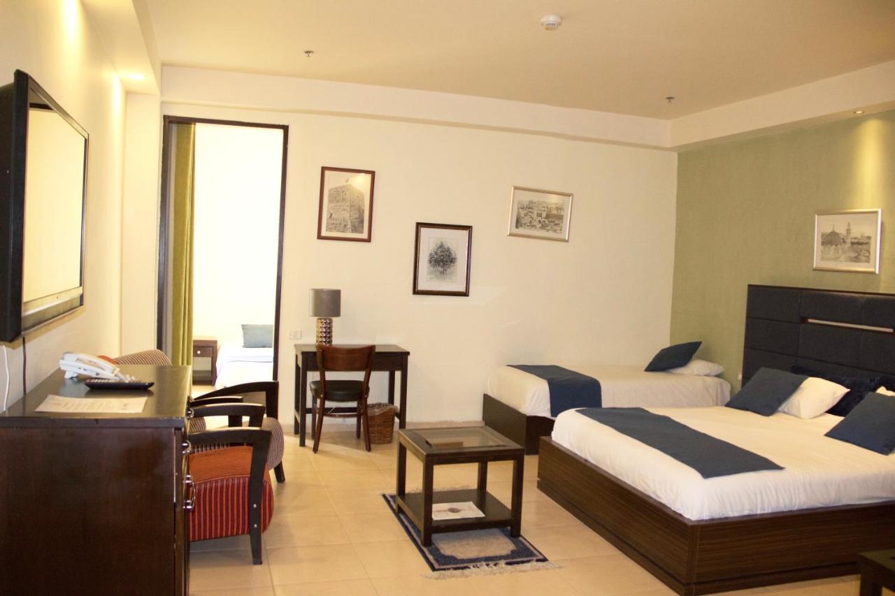National - Hotel